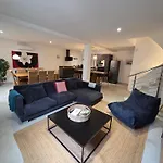 Maison Spacieuse Proche *